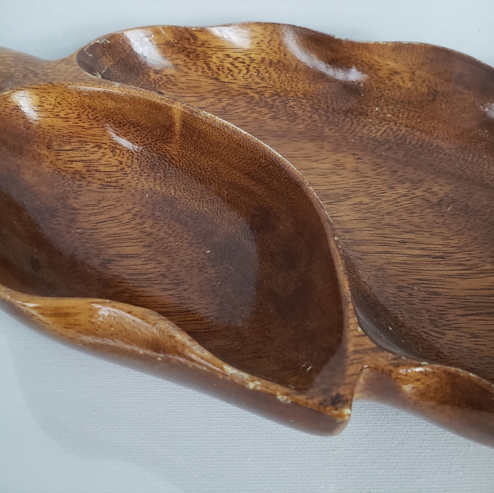 monkey pod wood taro leaf serving dish from Hawaii - Picture 2 of 12